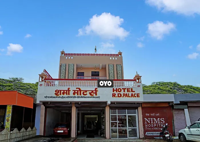 Hotel O R.D. Palace